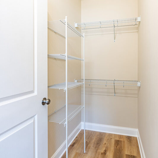 closet - ewing point at mount victor bowling green ky